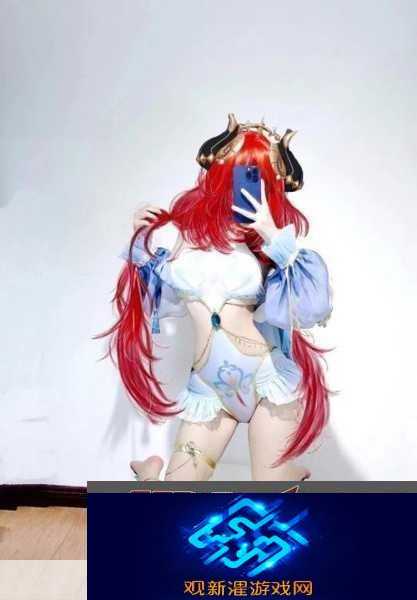 妮露开襟开叉裙鞋子选择-妮露开襟开叉裙搭配最佳鞋子指南
