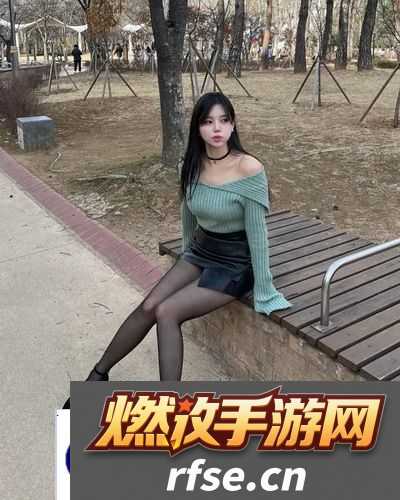 少女偷偷在线观看免费播放电视剧，网友直呼|不想错过任何一集的精彩剧情与青春回忆！