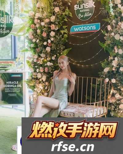 一性一交一口添一摸如何形容,网友|生活中的细腻体验与情感交融真是让人难以忘怀!
