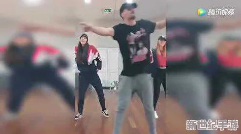 帅哥操美女视频|最新动态曝光-网友热议内容引发广泛关注-相关话题持续升温-引发众多讨论与分享