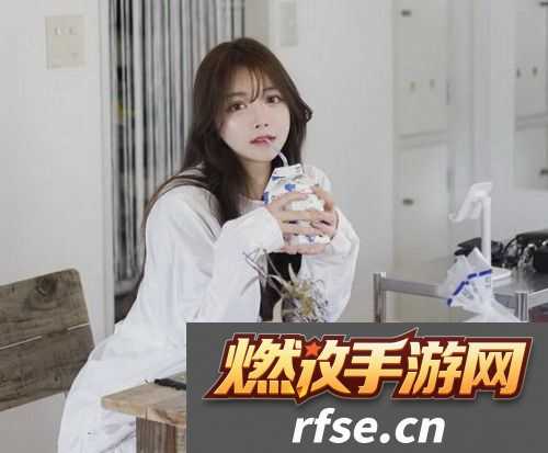 草莓直播间-友热议|你们的“水果计划”真是太好嗑了！快来围观这场“抖音盛宴”！